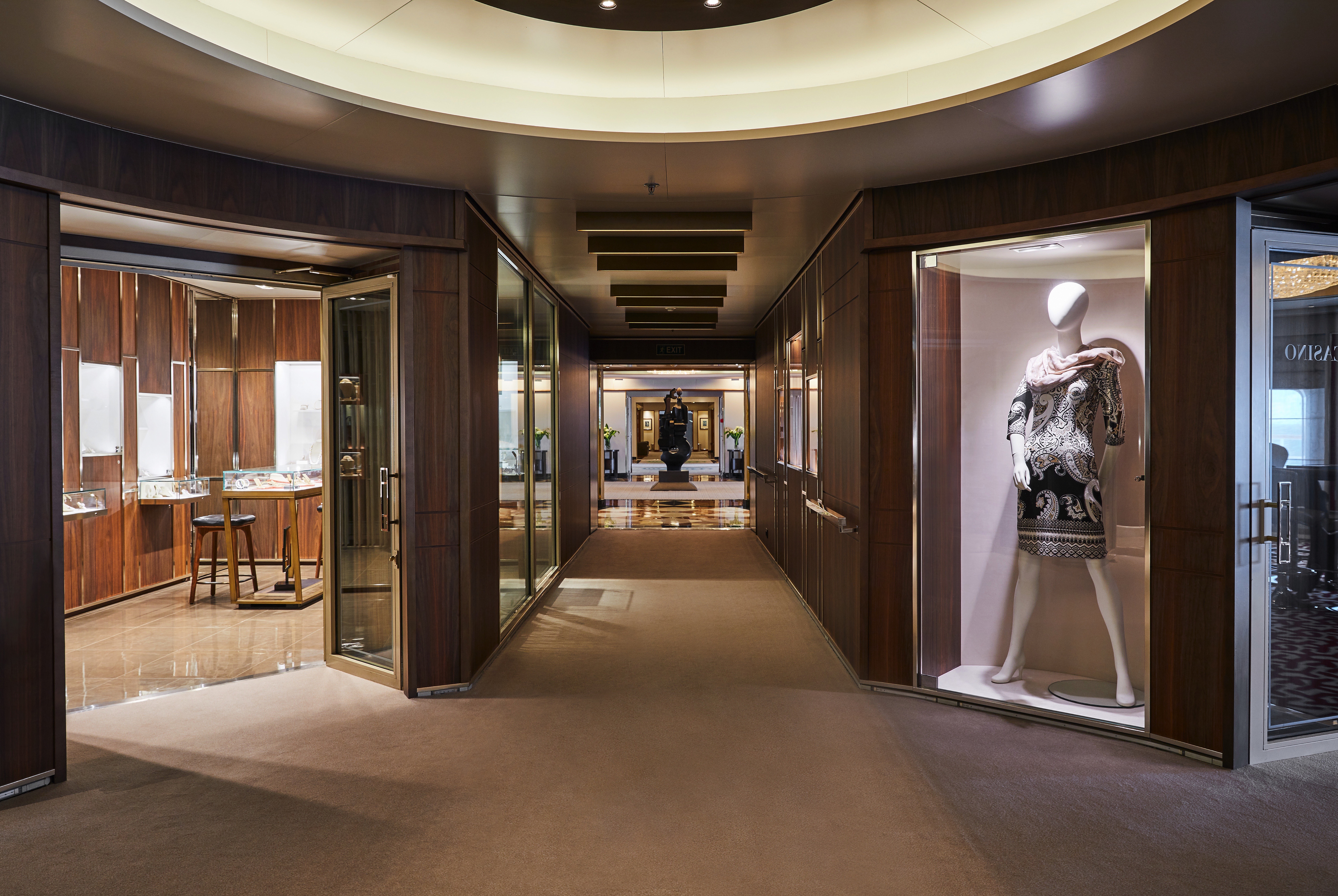 Silver Whisper - Boutique